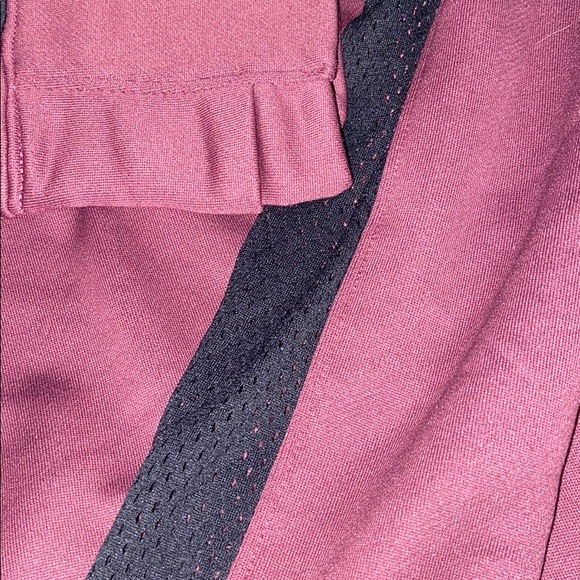 Sweatshirt - Picture 4 of 6